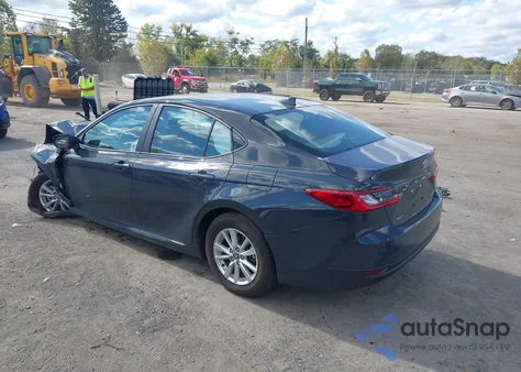 2025 Toyota Camry Le from USA, damaged, VIN 4T1DAACK5SU042365